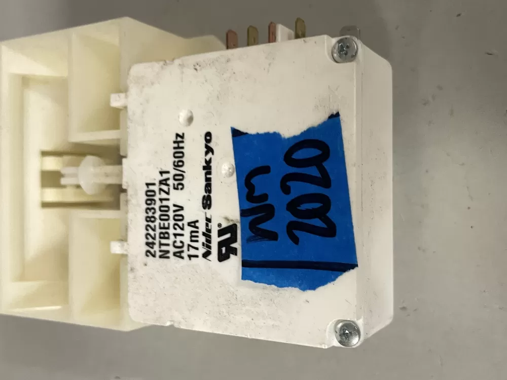 Frigidaire 242303001 Refrigerator Damper Motor Control  AZ220433 | Wm2029