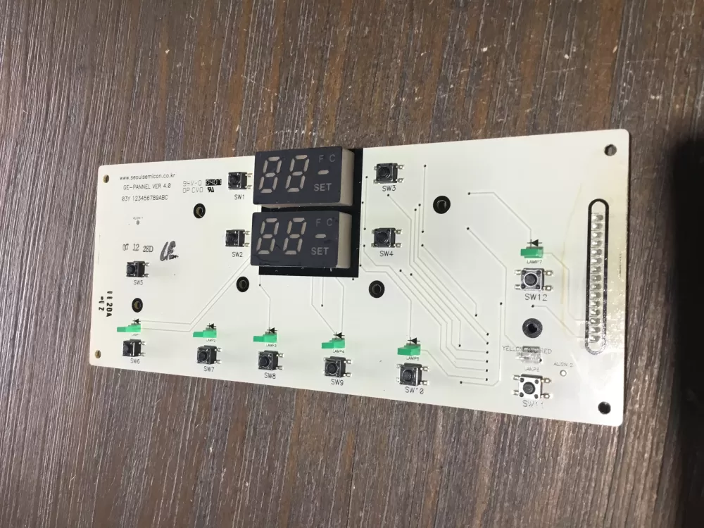 GE SMW250-15P Refrigerator Main Control Board