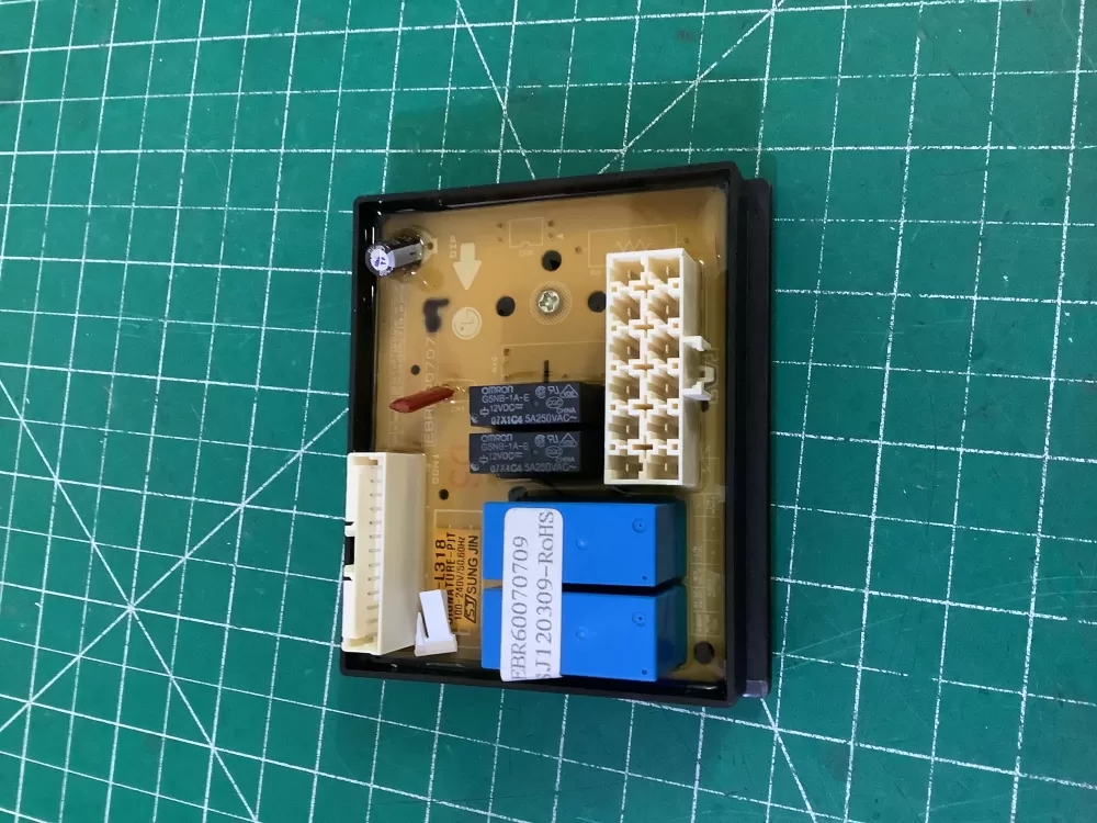 Kenmore  LG EBR60070709 Refrigerator Control Board