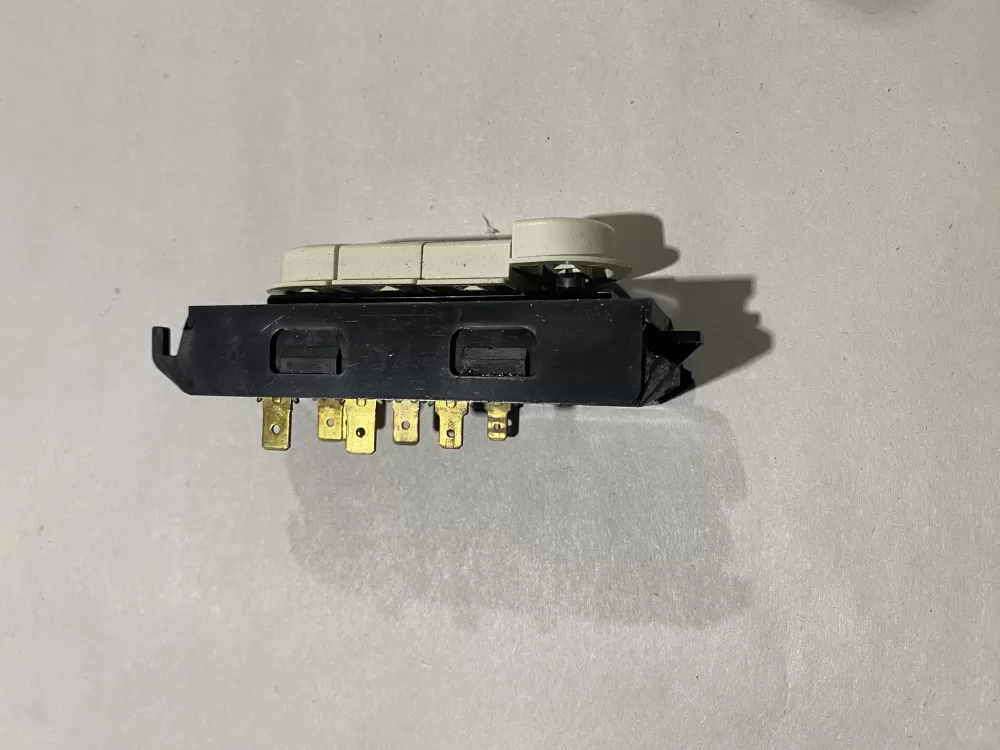 Maytag 6 2607490W Washer Speed Switch AZ123233 | BK2248
