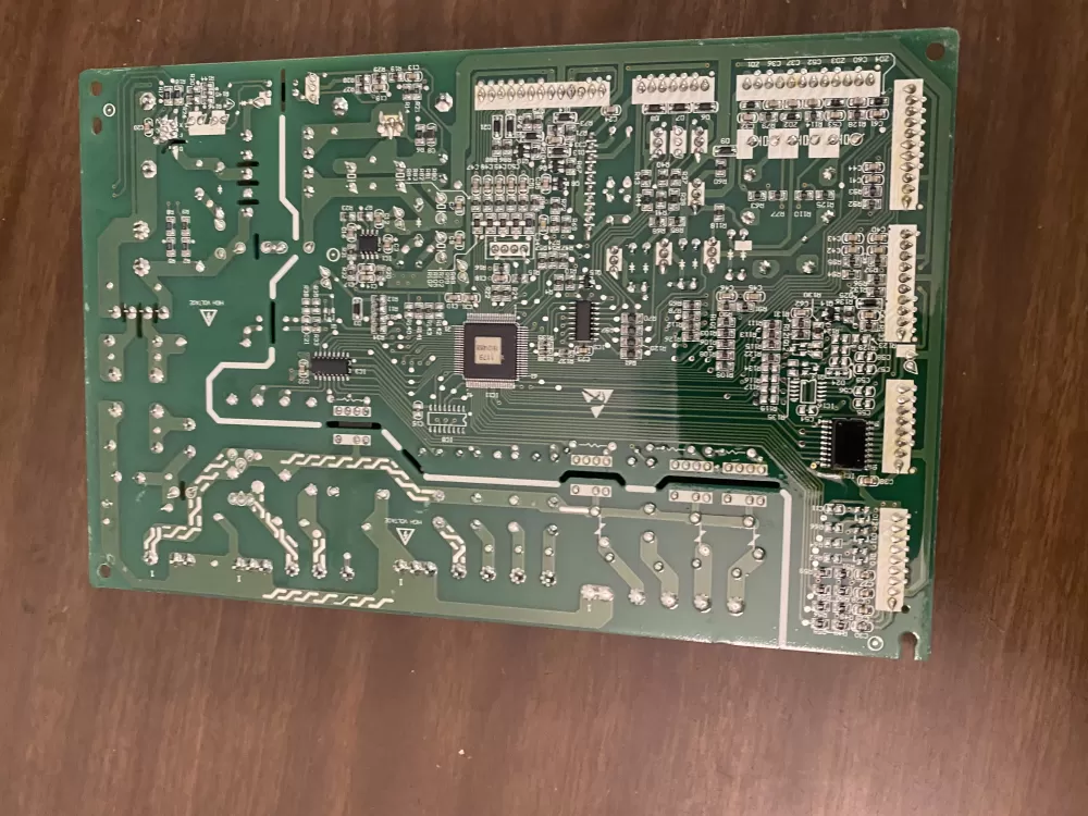 Hisense BCD-553WP Refrigerator Control Board AZ81213 | BK1320