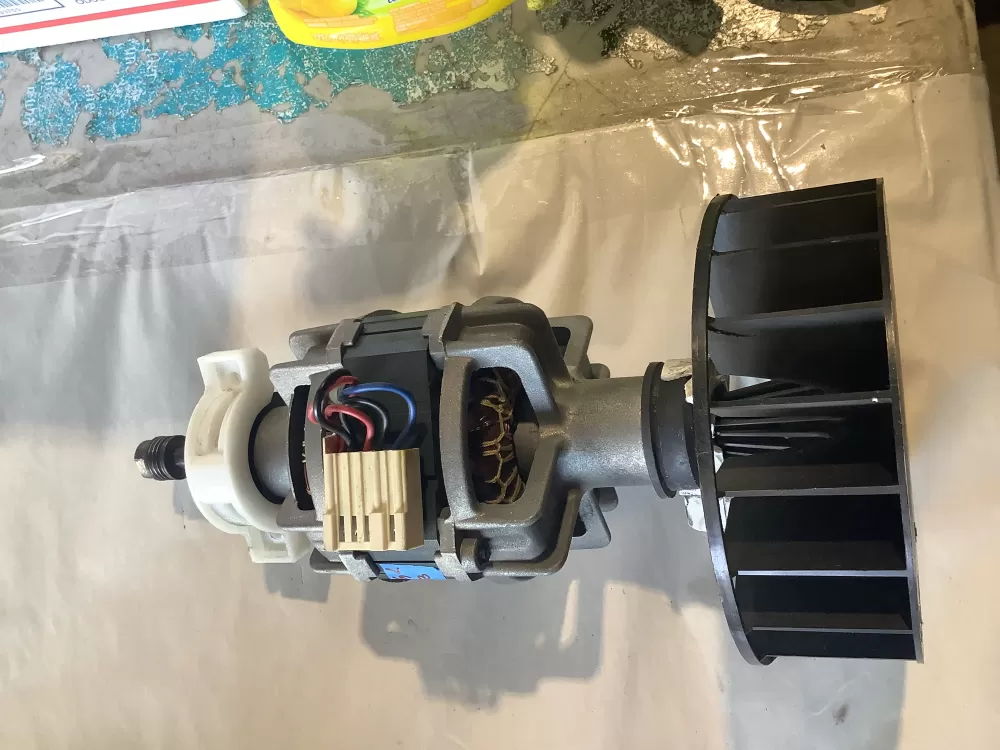 Bosch 3047730AA8 Washer/Dryer Drive Motor AZ150736 | SL233