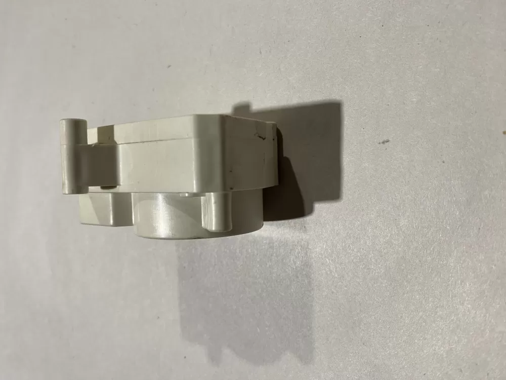 GE Kenmore WR09X0483 Refrigerator Defrost Timer AZ145011 | BK2432
