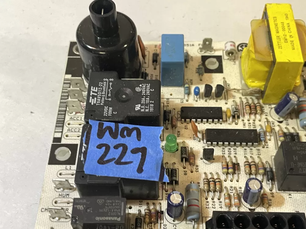 Lennox 1097-83-5051A Furnace Control Board Oem AZ110651 | Wm229