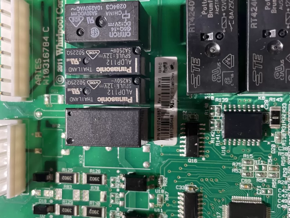 Whirlpool W10743957 Refrigerator Control Board AZ189385 | Wm666