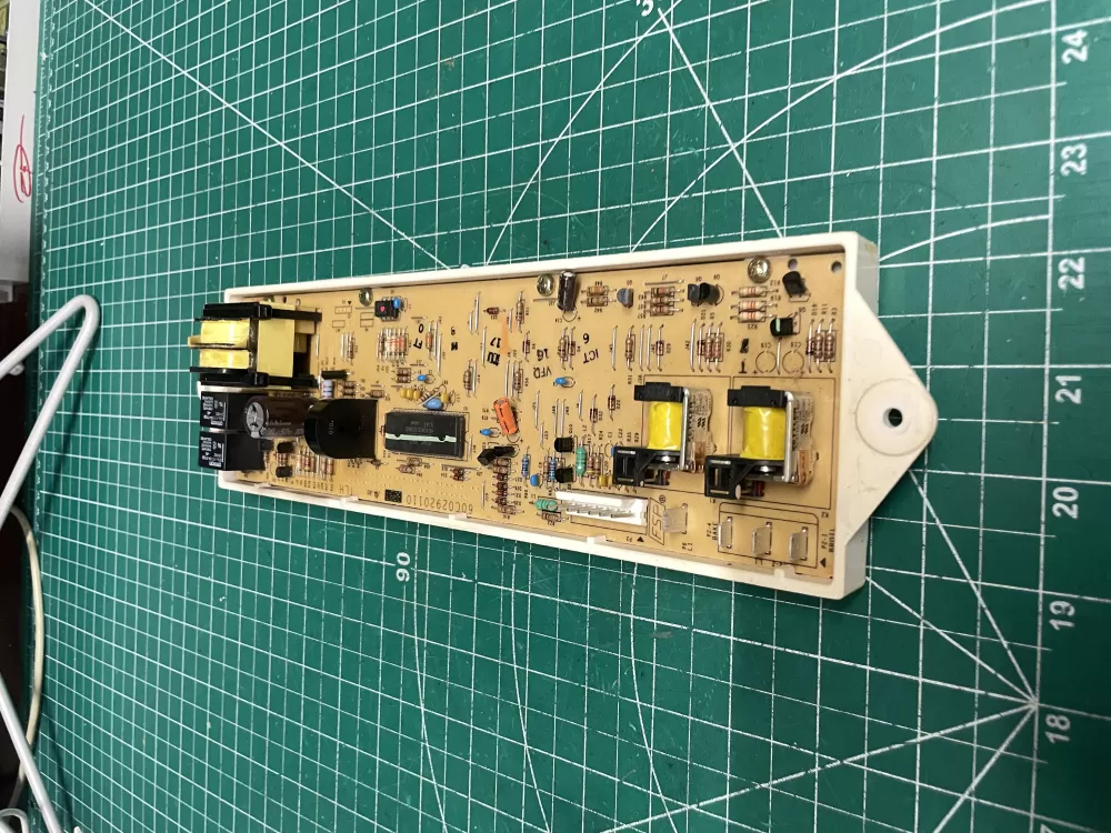 Whirlpool 3196943 Oven Control Board