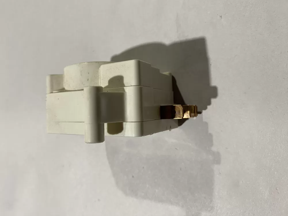 Kenmore Hotpoint AP2061721 Refrigerator Defrost Timer AZ141649 | BK1202