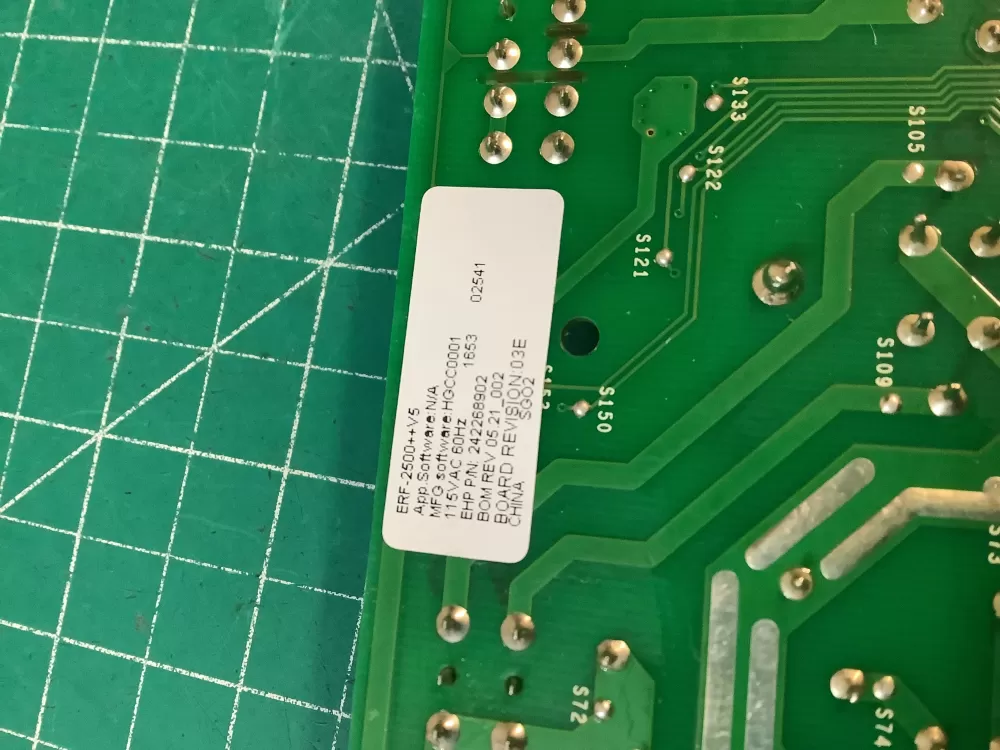Frigidiare 242268902 Refrigerator Main Control Board AZ215592 | NR1333