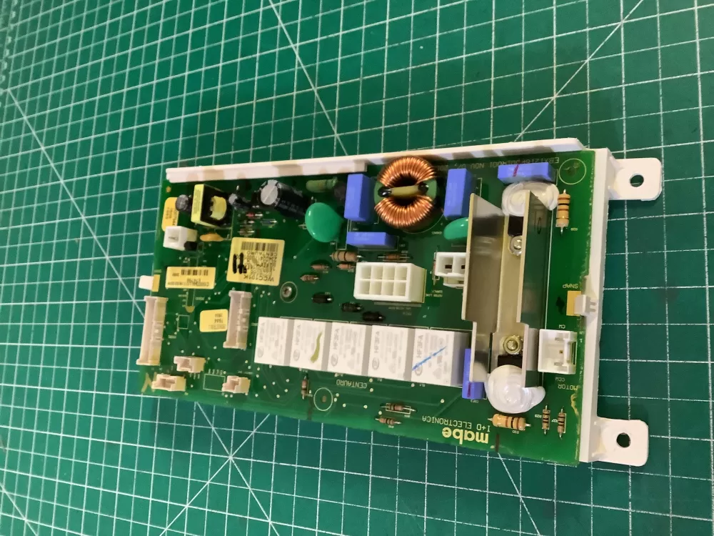 GE  Hotpoint WCC101K  234D2417G001R001 Washer Control Board