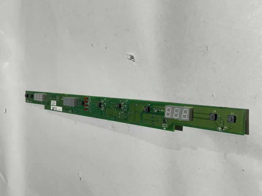 GE Refrigerator Circuit Board QDSP-497G AZ155497 | Wm2537