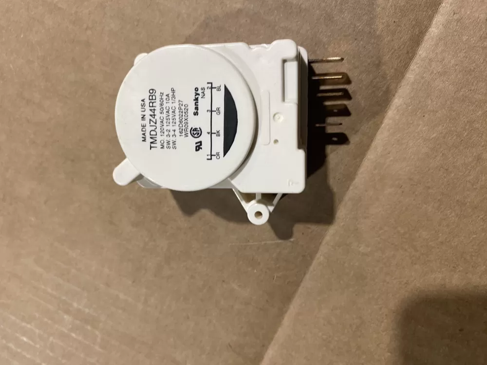 Kenmore Hotpoint General Electric AP2061721 311013 WR09X0520 WR9X520 PS310930 Refrigerator Defrost Timer