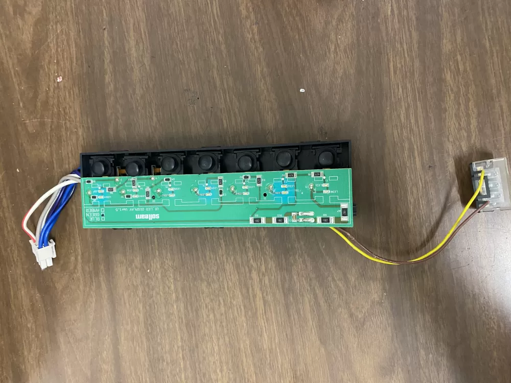 Whirlpool W10424366 Refrigerator Dispenser Control Board AZ29733 | BK275