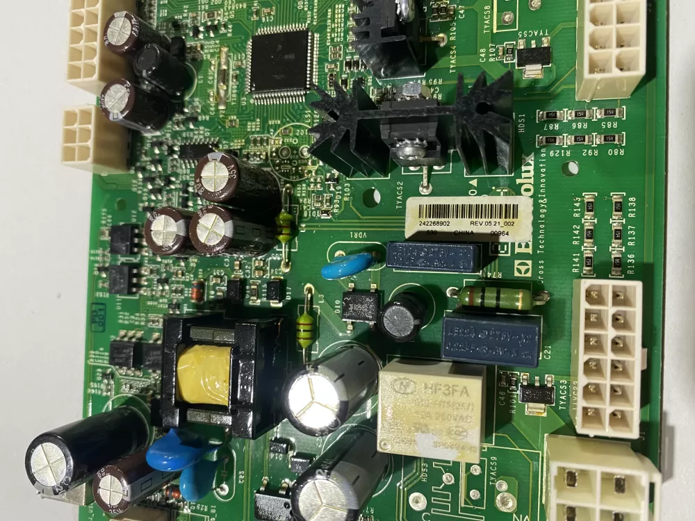 Frigidiare 242268902 Refrigerator Main Control Board AZ164781 | BK2541