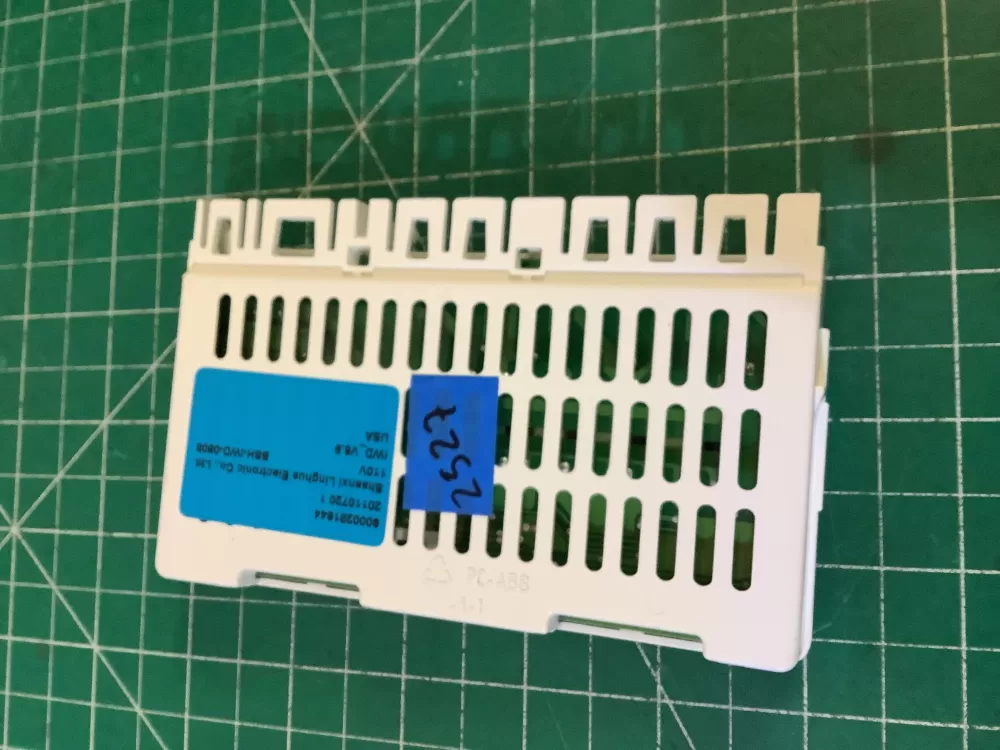 Bosch 00647490 AP4422314 1561060 Refrigerator Control Board AZ189459 | NR2527