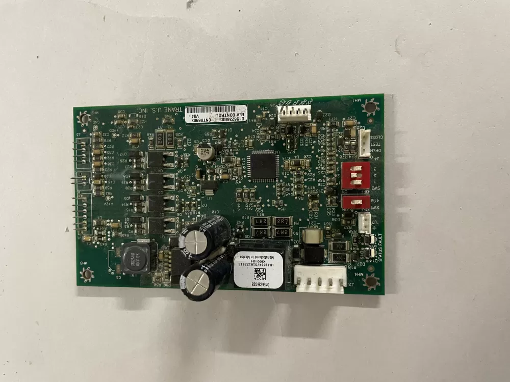 Trane Cnt06902 B23  Hvac Air Handler Fan Relay Control Board AZ108201 | KM24