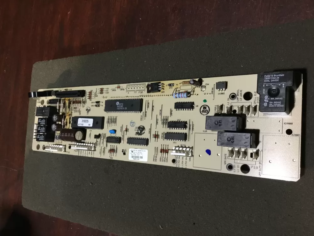 WHIRLPOOL  3193225 Oven Control Board #