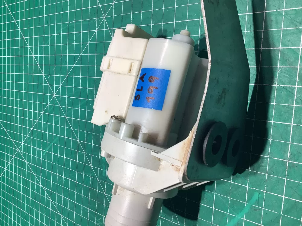 Hotpoint GE 175D3834P008 Washer Drain Pump AZ147721 | SL199