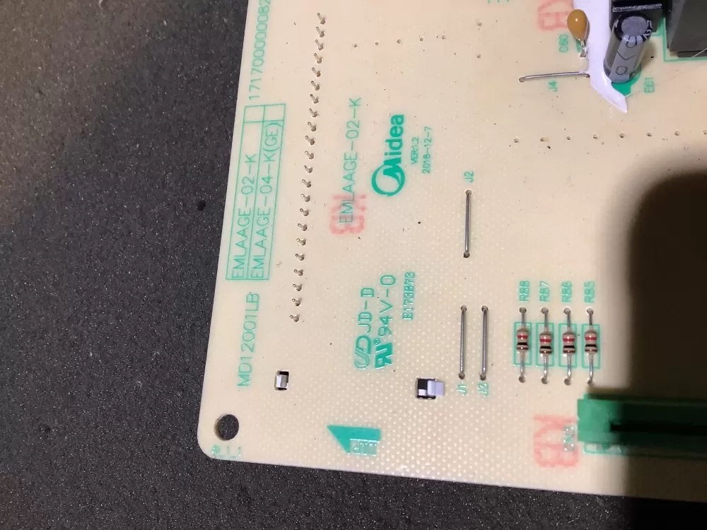 GE MD12001LB Microwave Control Board  AZ125943 | NR2280