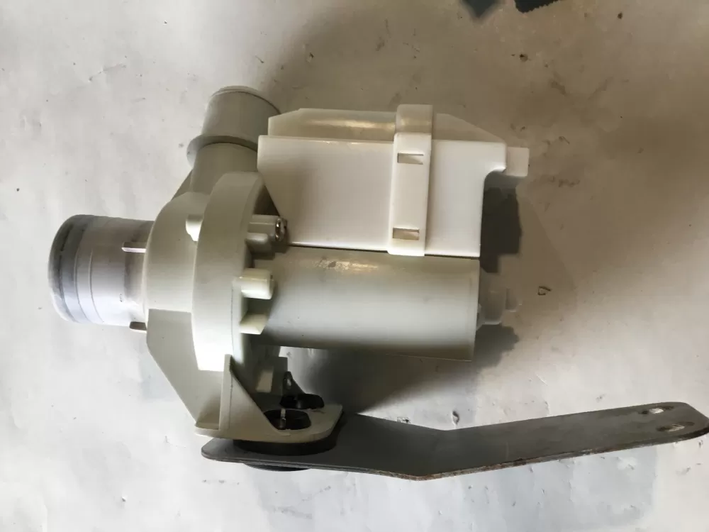 Hotpoint GE 175D3834P008 Washer Drain Pump AZ149278 | SL268