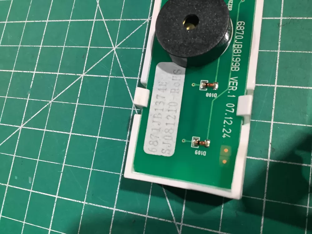 LG 6871JB1374E Refrigerator Control Board AZ143649 | NRV758