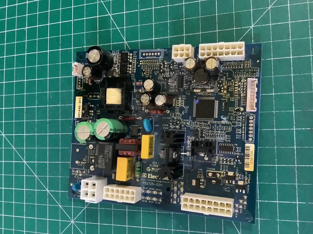 Frigidaire 5304465594 Refrigerator Ice Maker Control Board AZ198774 | NR2769