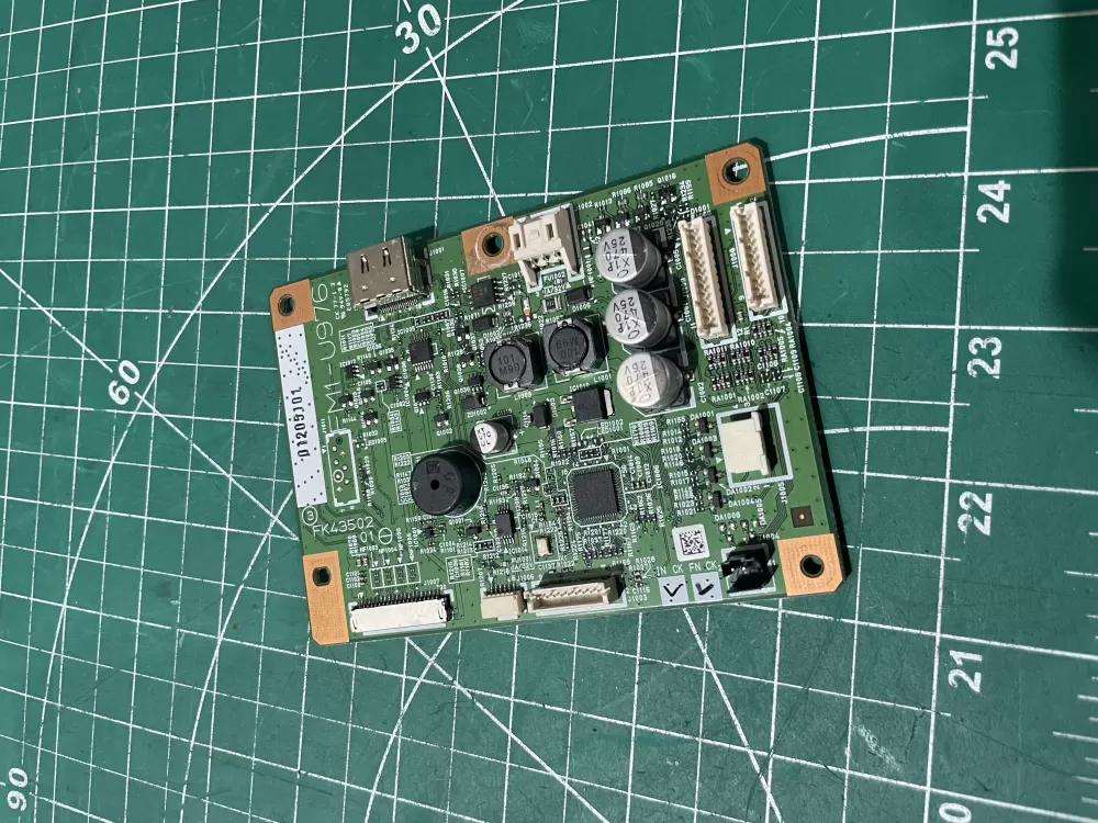 Canon FM1-U976-00   FK43502  01209101  RA1004  900131  CA1005  01205101  C1037M  AIC1014  TC1004  IC1007  ZD1002  LED1003  IC1012  E85792  1944-0  R115830 Canon Main Controller Board Assembly