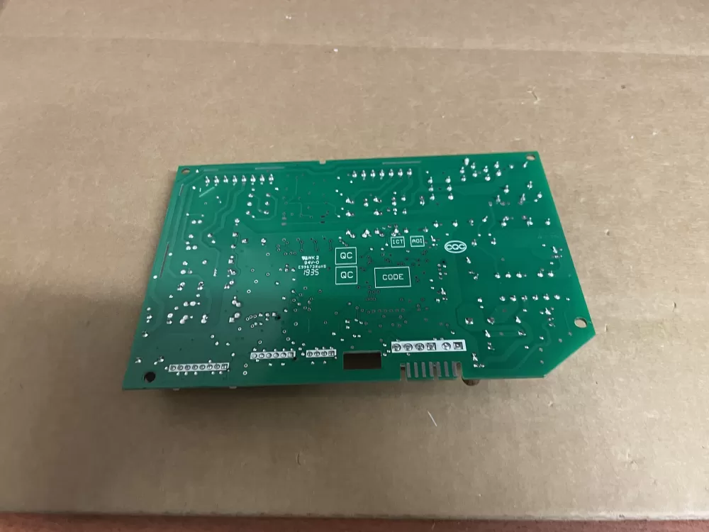 Whirlpool Maytag W10547719 Refrigerator Control Board AZ102496 | Wm892