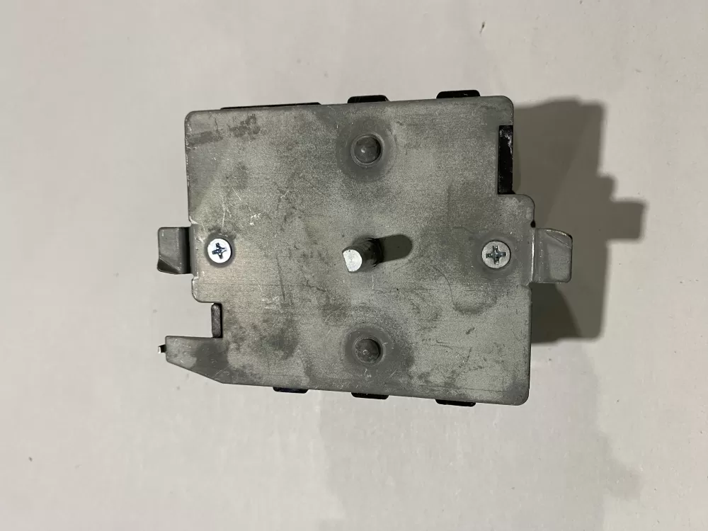 GE 572D520P019 WE4M189 Dryer Timer AZ170868 | BK678