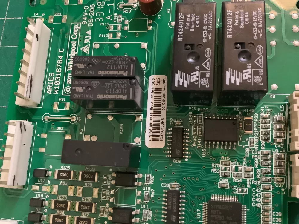 Whirlpool W10675033 W10801162 Refrigerator Control Board AZ173414 | NR2619