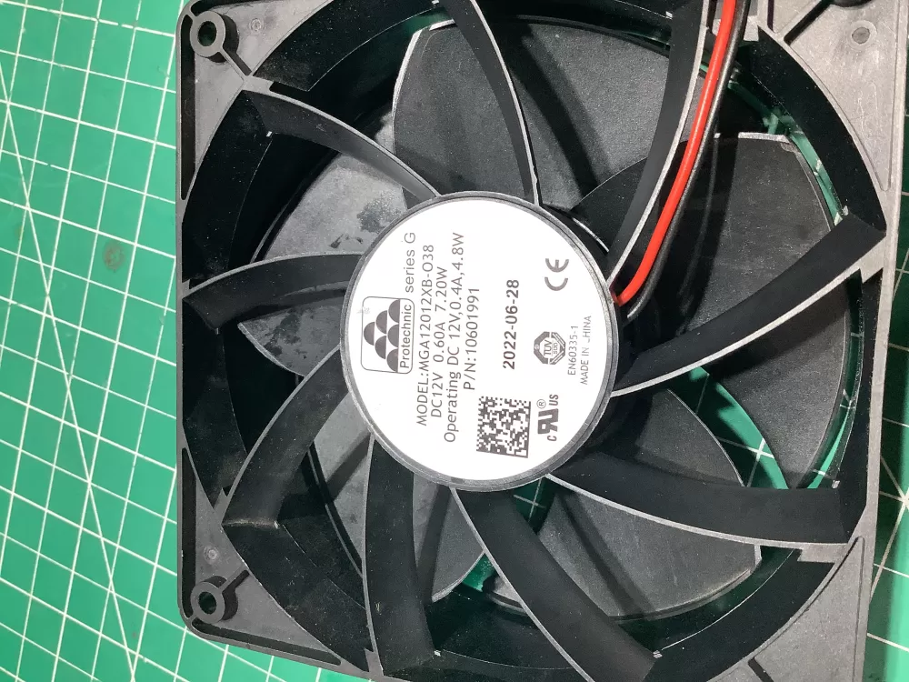 Miele 10601991 Cooling Fan AZ154033 | SL208