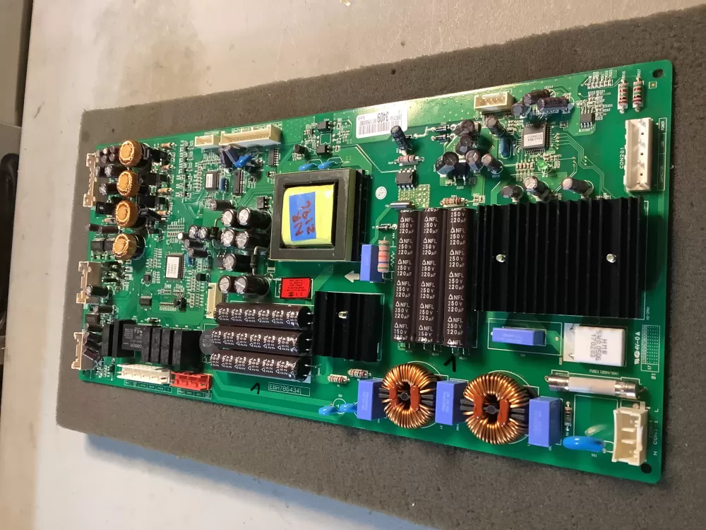 LG AP5977760 EBR78643409 PS11710898 Refrigerator Control Board AZ119495 | NR2196