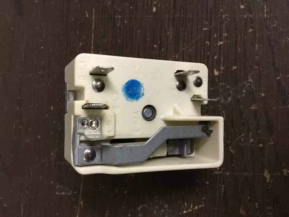 GE Kenmore 164D1816P05 Range Surface Burner Switch  AZ8775 | NR510