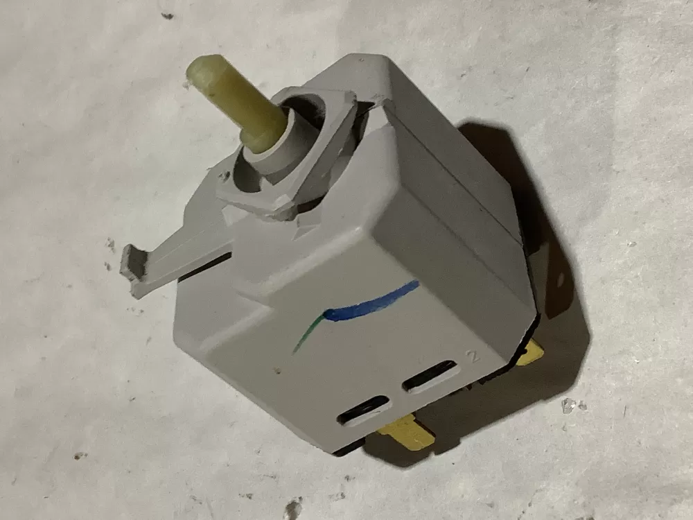 Crosley  Kenmore  Maytag  Whirlpool W10117655 WPW10117655 Dryer Crosley Control Board Start Switch