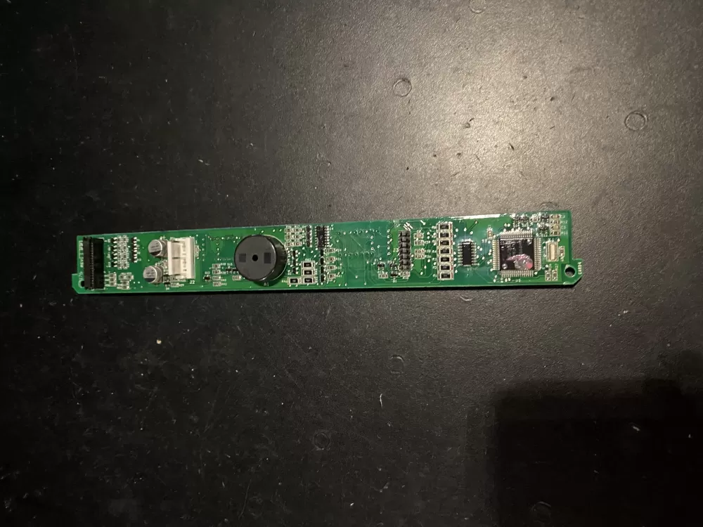 GE Refrigerator Display Control Board AZ24826 | BK438