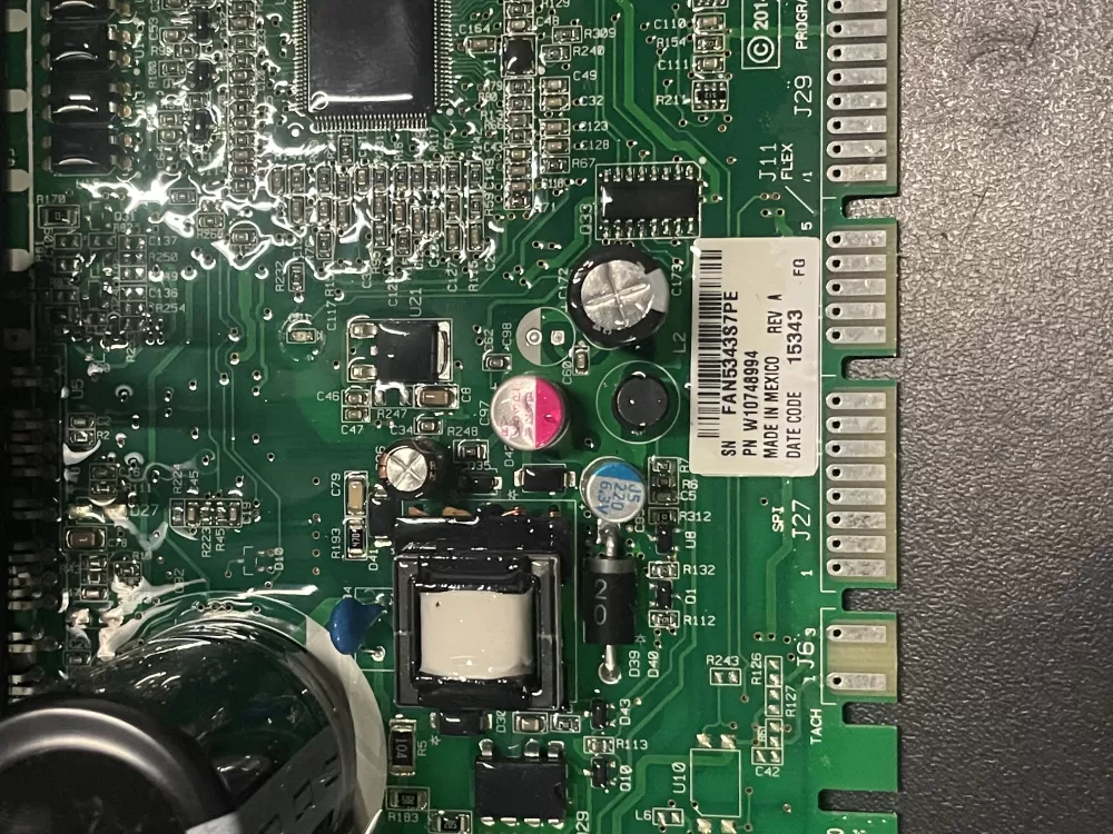Whirlpool W10693600 W11032117 Washer Control Board AZ27081 | KM132