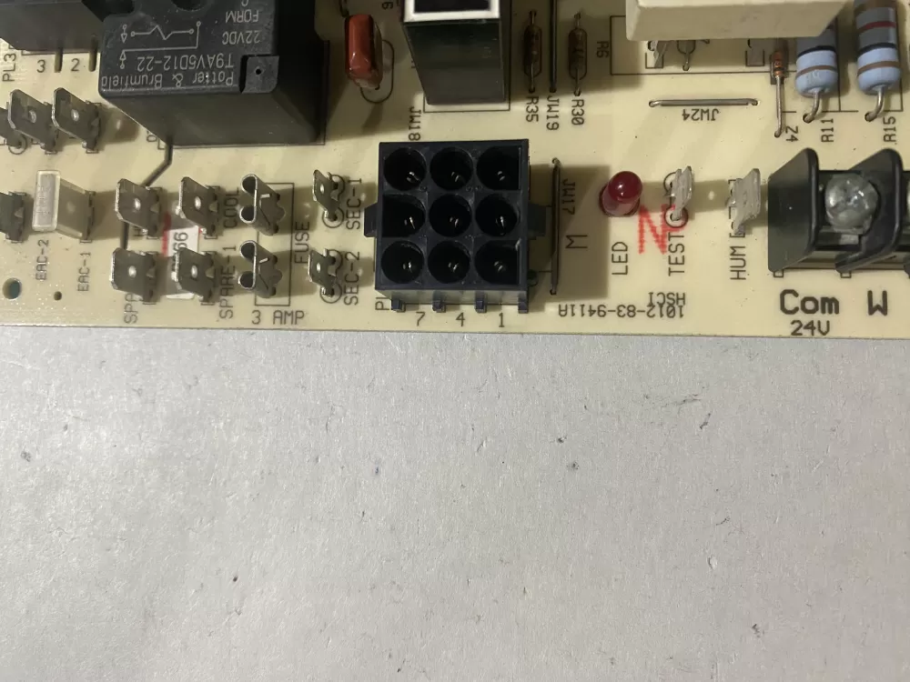 Bryant Hk42fz009 Furnace Control Board Circuit AZ193689 | BK574