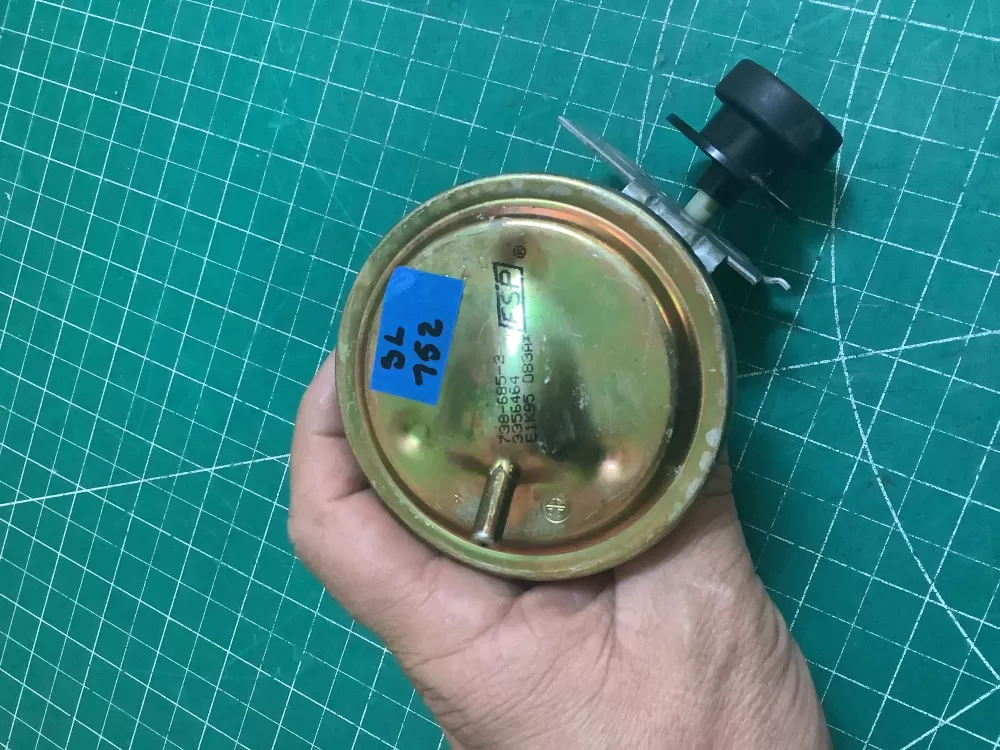 Maytag 738 685 2 Washer Water Level Switch AZ220716 | SLA152