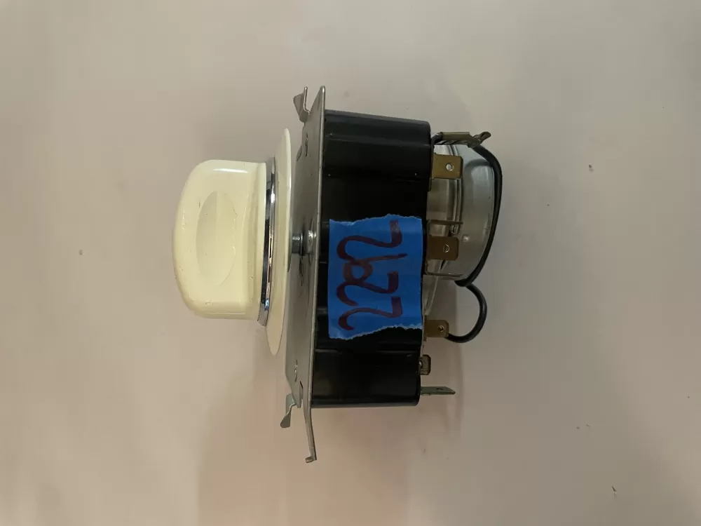 GE 572D520P014 WE4M260 Dryer Timer AZ191686 | KM2292