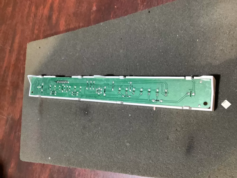 LG Kenmore GE Whirlpool 6870JB8090B Refrigerator Control Board AZ124164 | NR2257