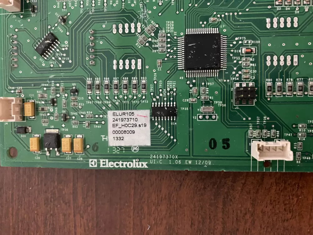 Frigidaire Electrolux Refrigerator Control Board AZ27322 | BK311