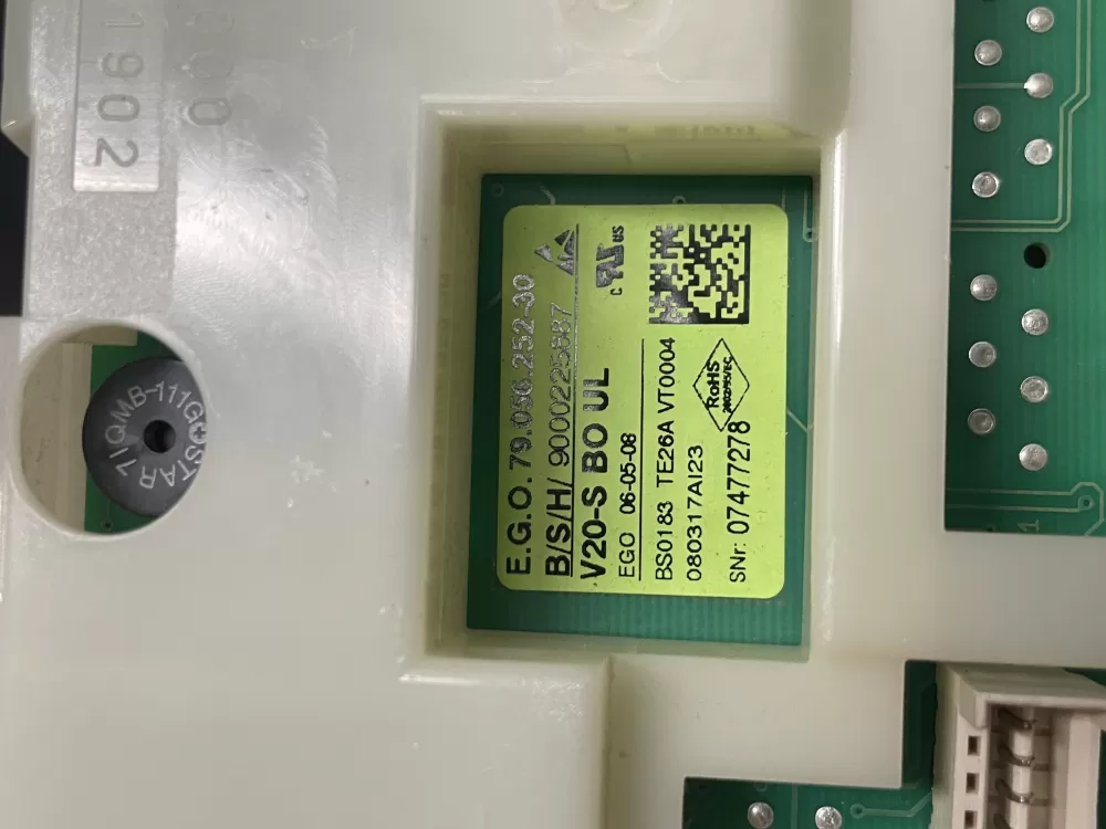 Bosch 9000225887 Dryer Control Board AZ24503 | wmv89