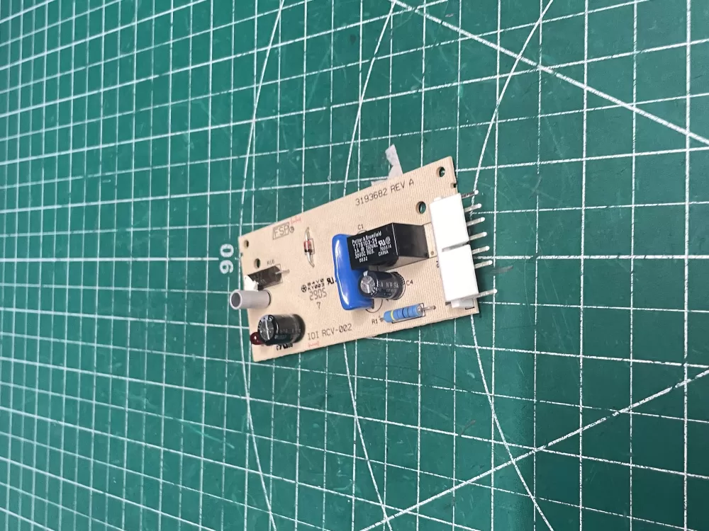 Whirlpool  Kenmore  Maytag  KitchenAid W10757851  AP5956767  W11629974  4389102  2198585  2198586  2220398  2220402  2255114  3452789  4388635  4389102R  PS10064583  TJ4389102R  W10193666  W10193840  W10290817 Refrigerator Ice Control Board