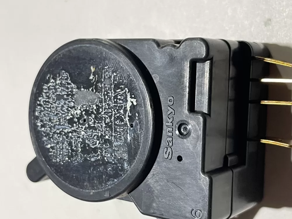 Sankyo Defrost Timer SANKYO5 AZ145121 | Wm958