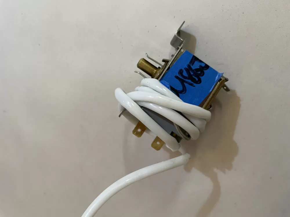 Westinghouse PS8769007 Thermostat Cold Control AZ145379 | KM863