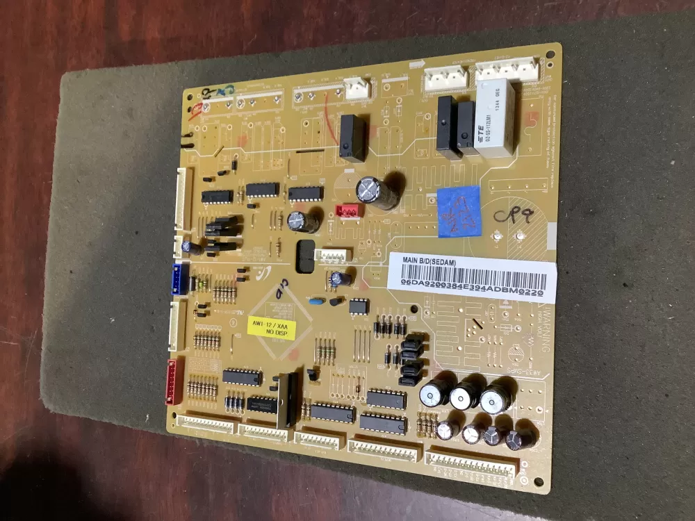 Samsung DA92 00384E Refrigerator Control Board AZ113067 | NR2123