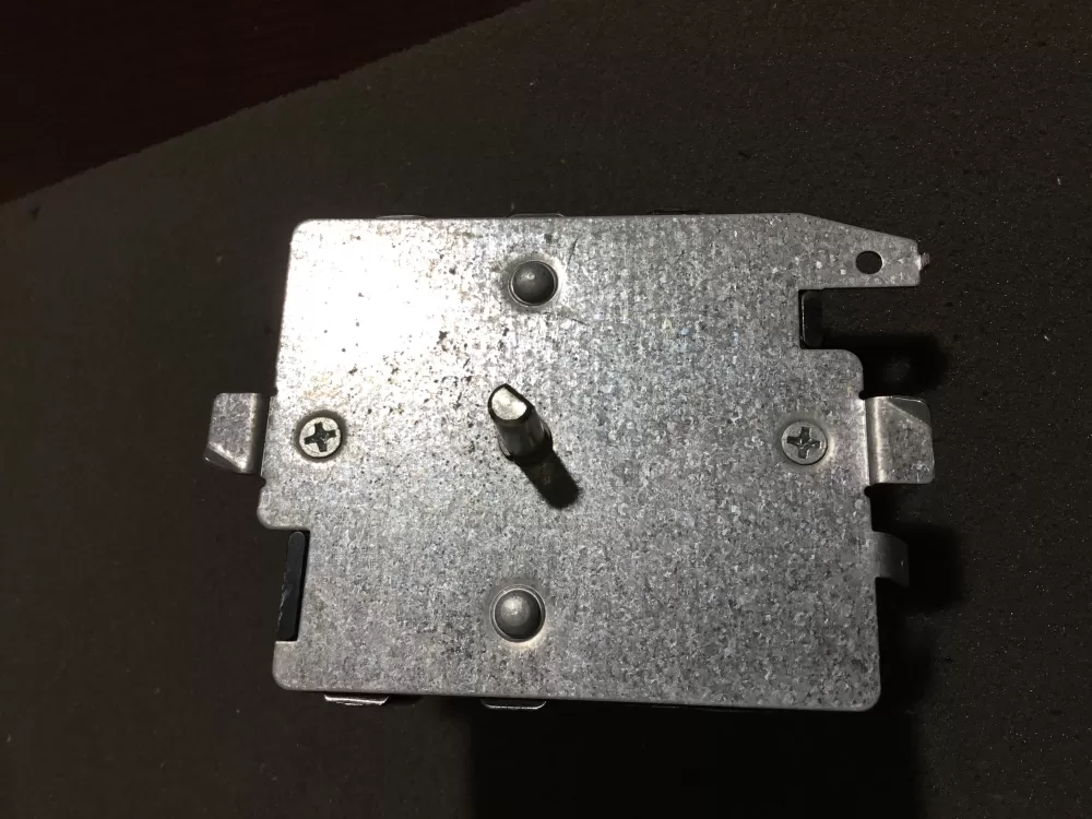 GE 572D520P036 WE4M370 Dryer Timer AZ95670 | NR84