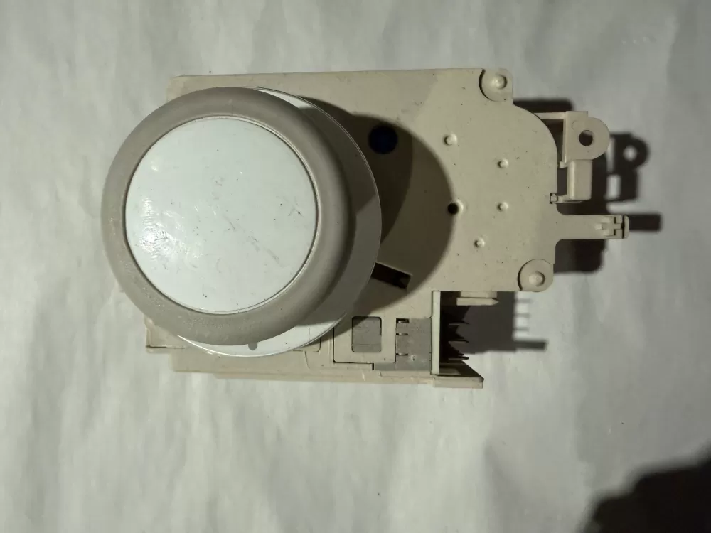 Whirlpool 3951702E Washer Timer Used