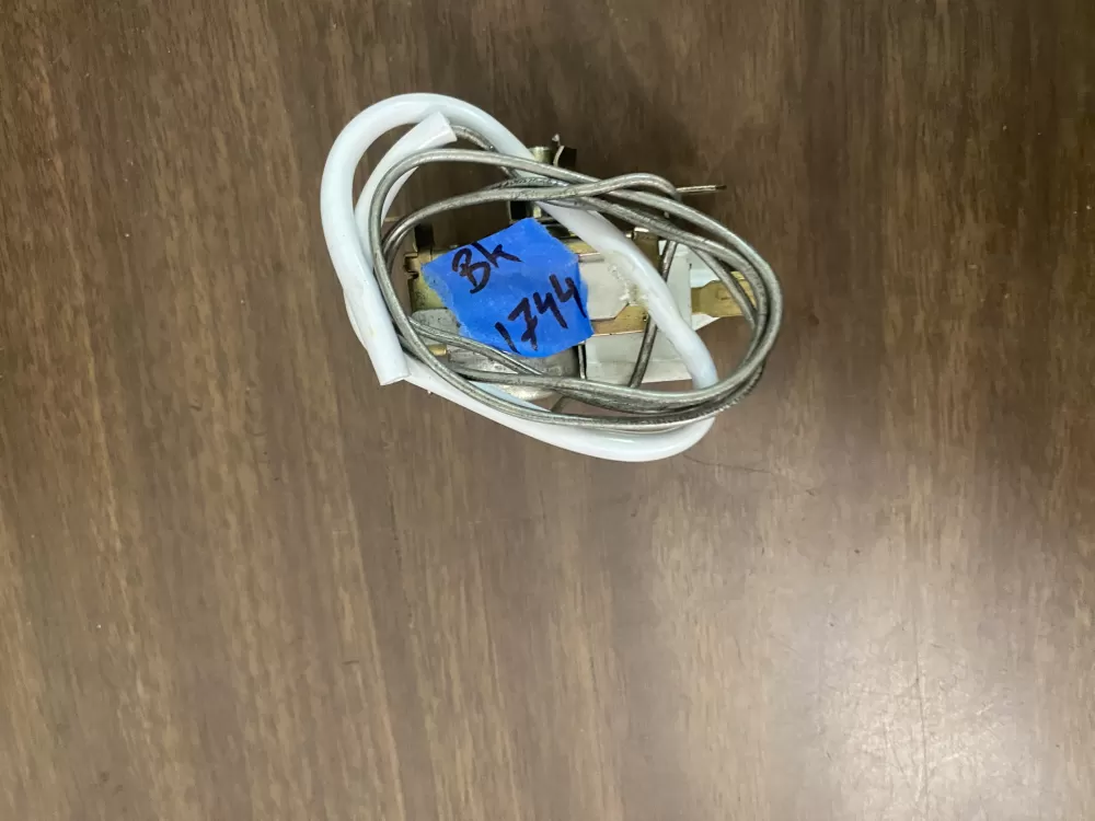 Frigidaire 2415865-01 Tempature Thermosat AZ78461 | BK1744