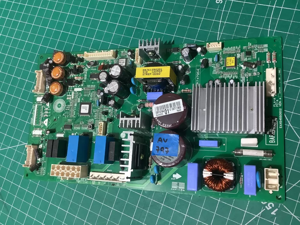 LG EBR74796401 Refrigerator Control Board AZ188542 | AV797