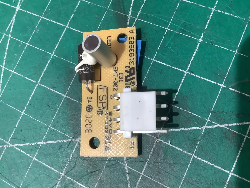 Refrigerator Control Board 3300704 AZ196008 | AR127